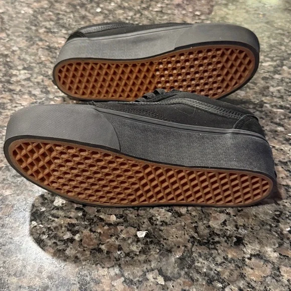 New Vans Old Skool Stackform Platform Sneakers Suede/Canvas Black Monochrome - Picture 11 of 12